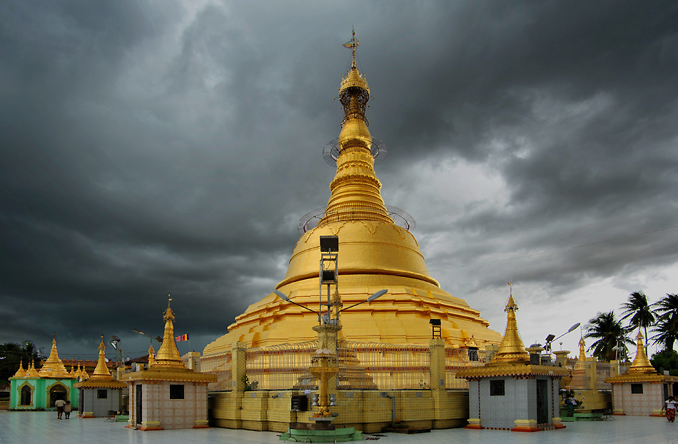 Botataung Pagoda