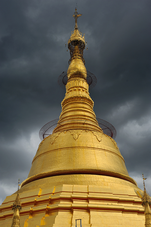 Botataung Pagoda