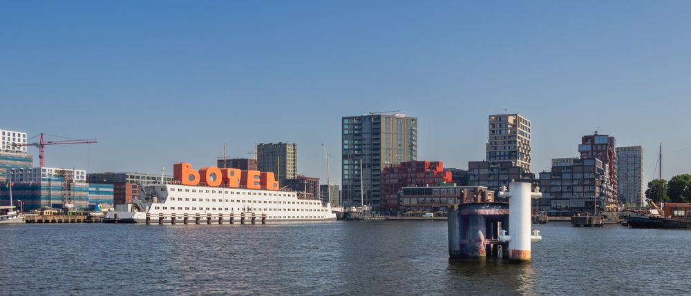 Botel im Amsterdamer Hafen