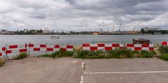 Botlek - Tankhoofd - View on Nieuwe Waterweg and Vlaardingen 