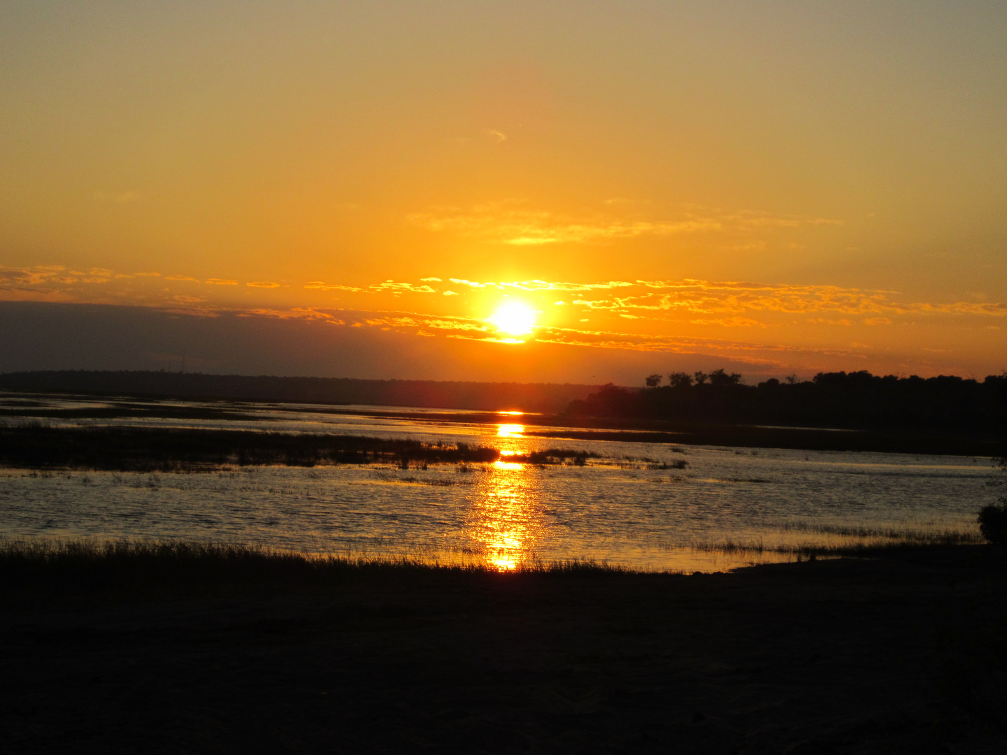 Botswana 001 - Sonnenaufgang am Chobe River