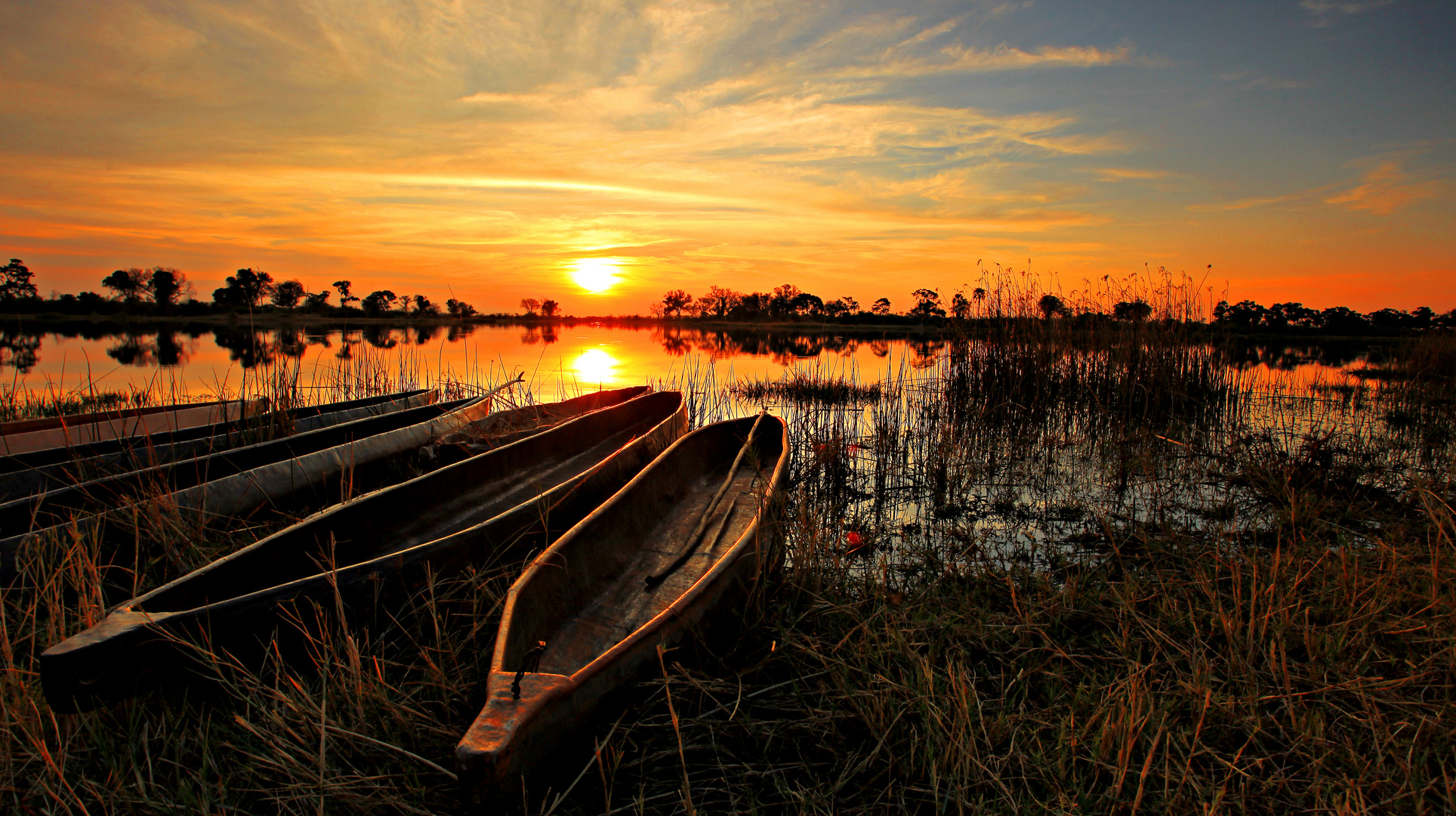 Botswana: Sunset Okavango Delta 1