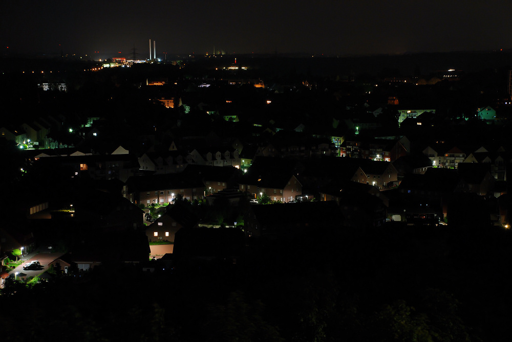 Bottrop Boy bei Nacht