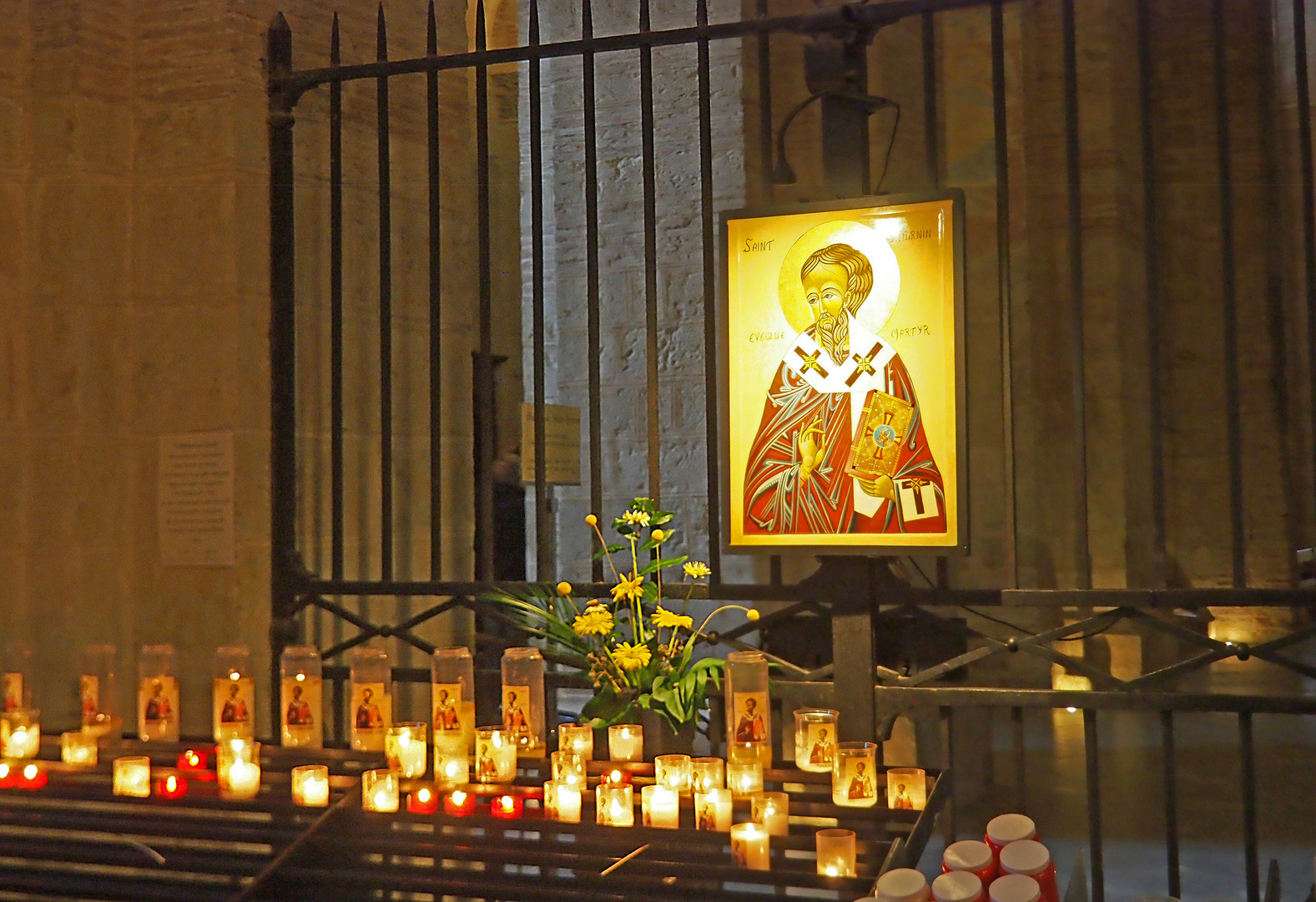 Bougies de dévotion à Saint-Saturnin
