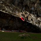 Bouldering in North Wales - Parisella's Cave