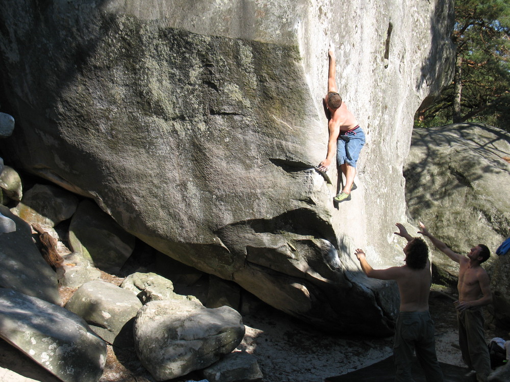 BOULDERN IN BLEAU