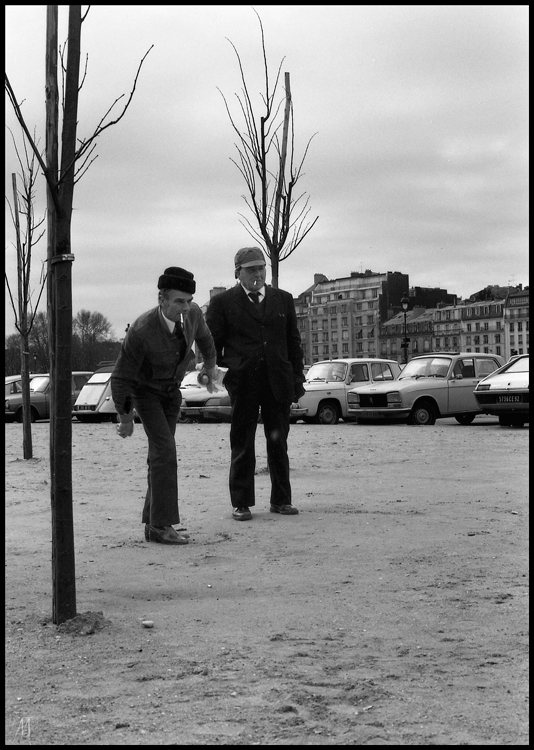 Boules ... , Paris 1977