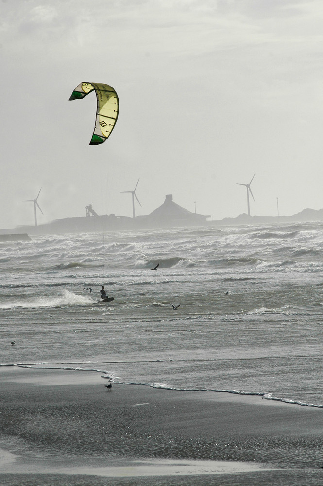 Boulogne vu de Wimereux octobre 2008