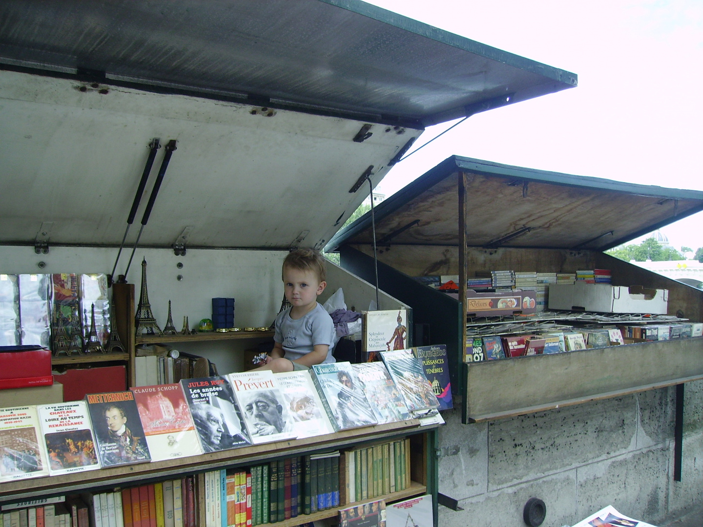 bouquiniste en herbe à paris