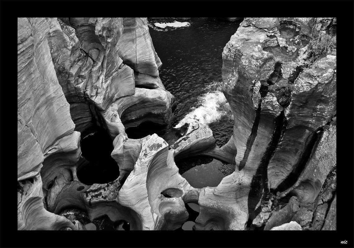 Bourke's Luck Potholes