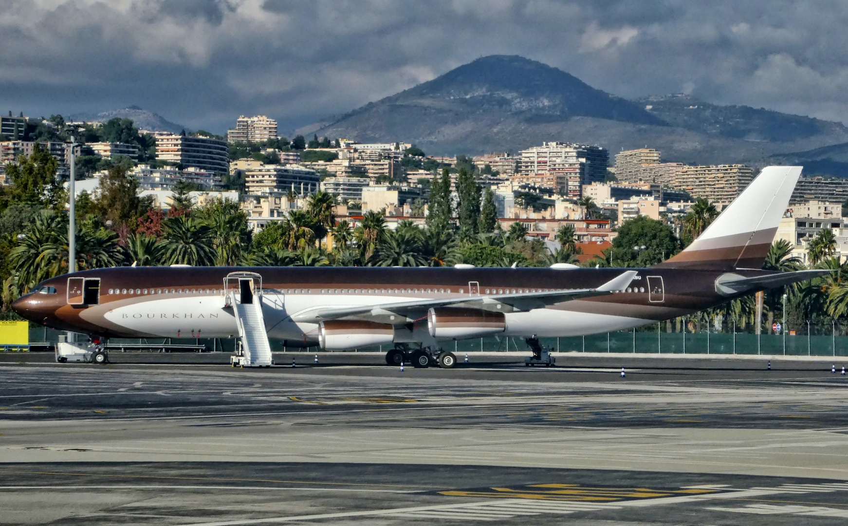 Bourkhan A340-300 - Nice Cote d'Azur