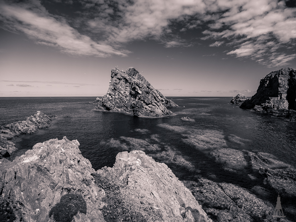 Bow Fiddle Rock I