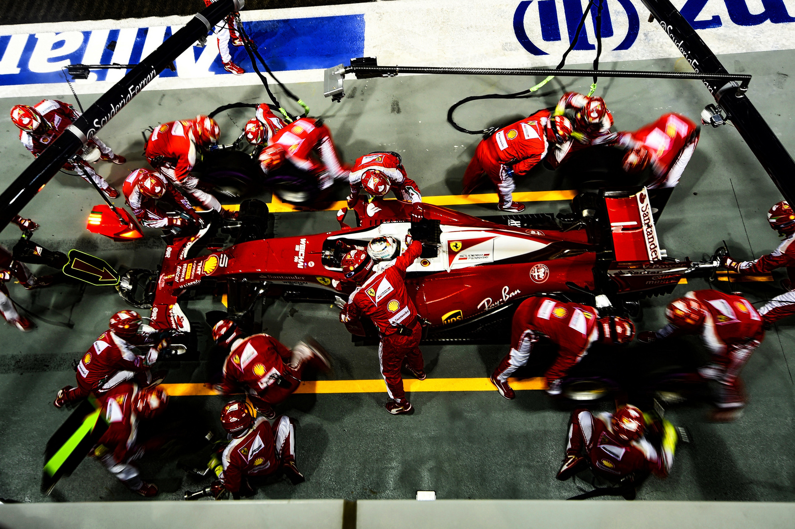 Boxenstop Sebastian Vettel in Singapur
