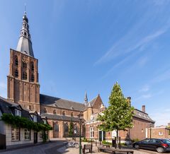 Boxtel - Oude Kerkstraat - Sint-Petrusbasiliek - 01