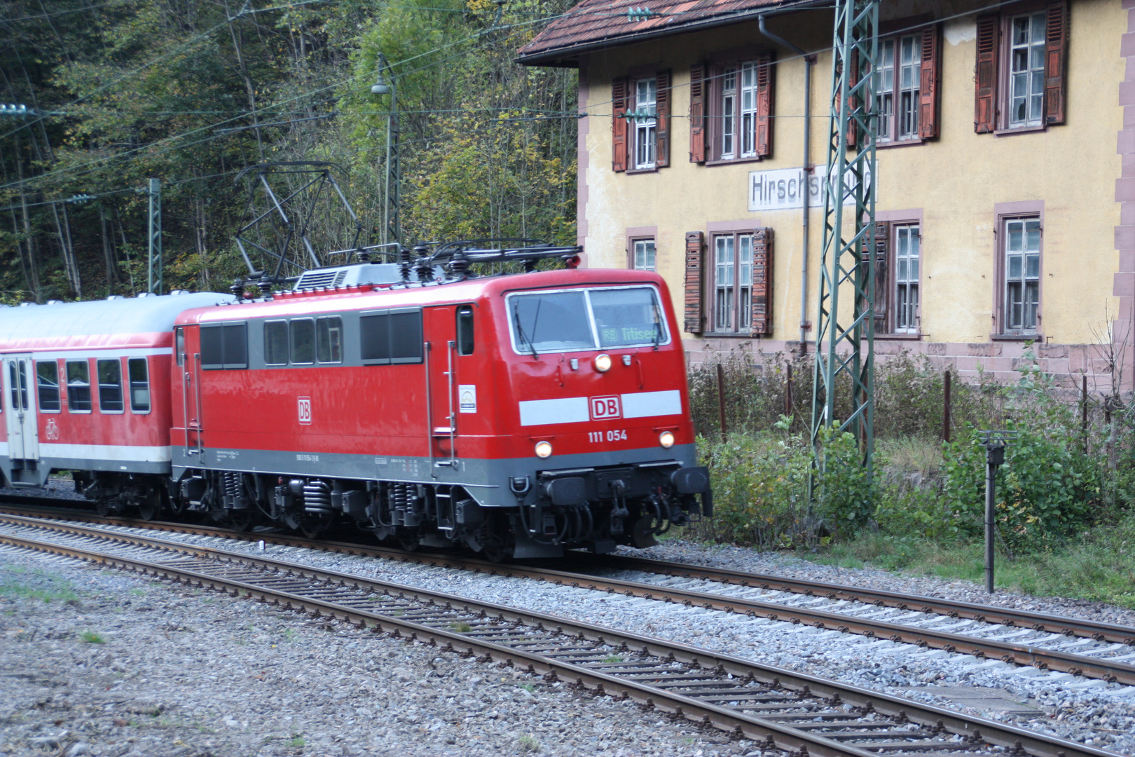 Br 111 bei der Einfahrt in den ehem. Hp Hirschsprung