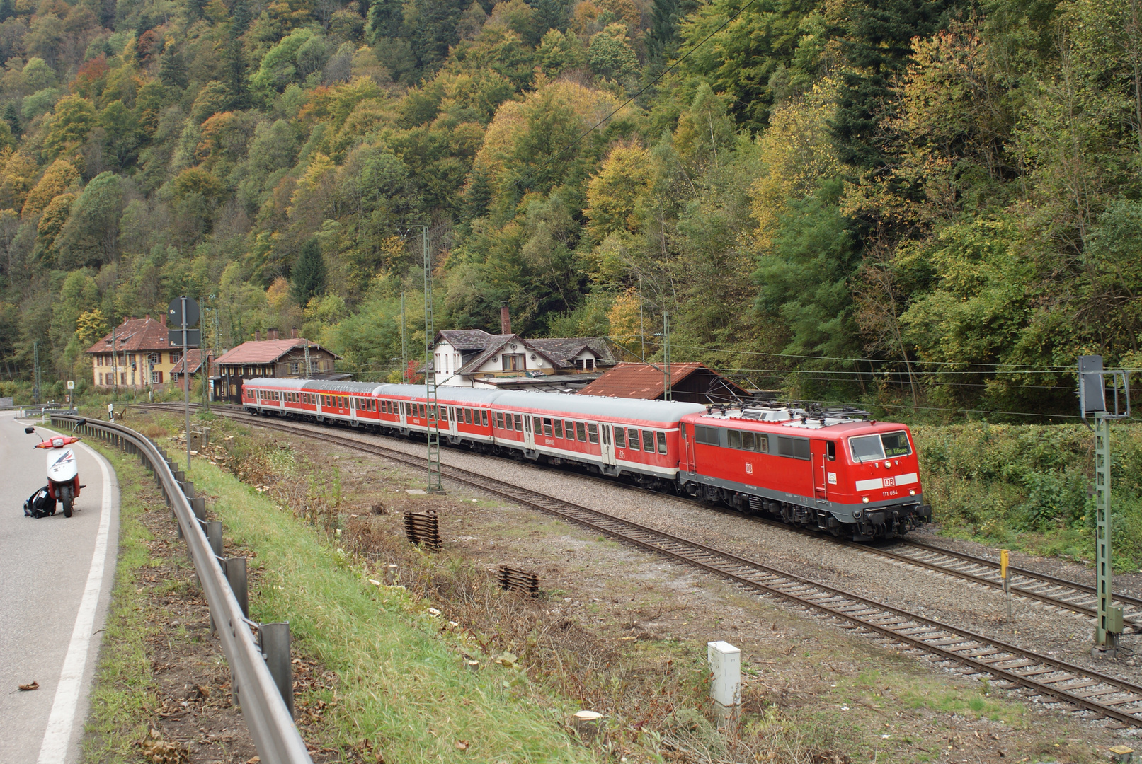 BR 111 im Höllental 2