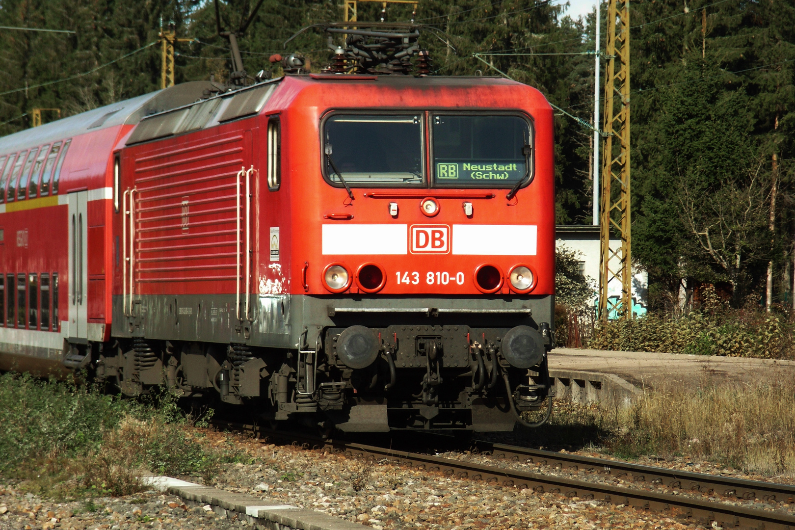 BR 143 - Ausfahrt aus Bhf Hinterzarten Foto & Bild | dampf ...