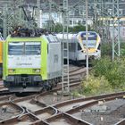 BR 185;  BR 203;  ET 7.04 im HBf Düsseldorf