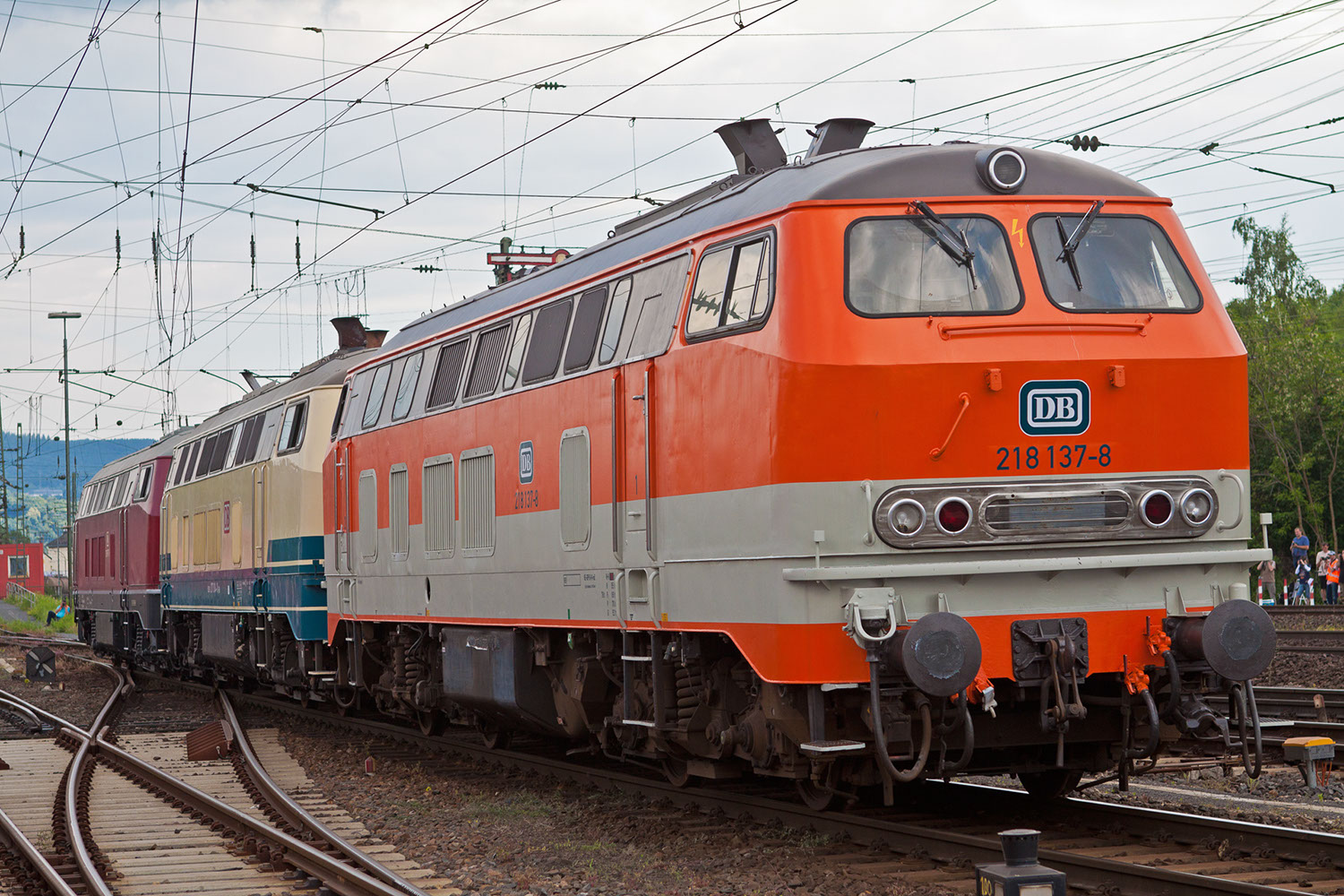 br-218-foto-bild-dampf-diesel-und-e-loks-eisenbahn-verkehr