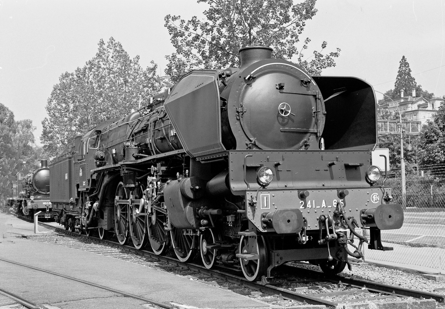 BR 241A  der SNCF  Verkehrshaus der Schweiz Mai 1979     