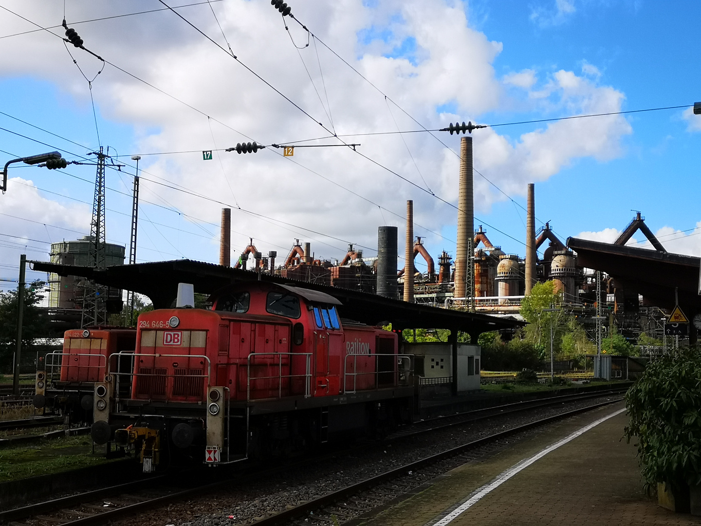 BR 294 646-5 DB und BR 294 822-2 in Völklingen