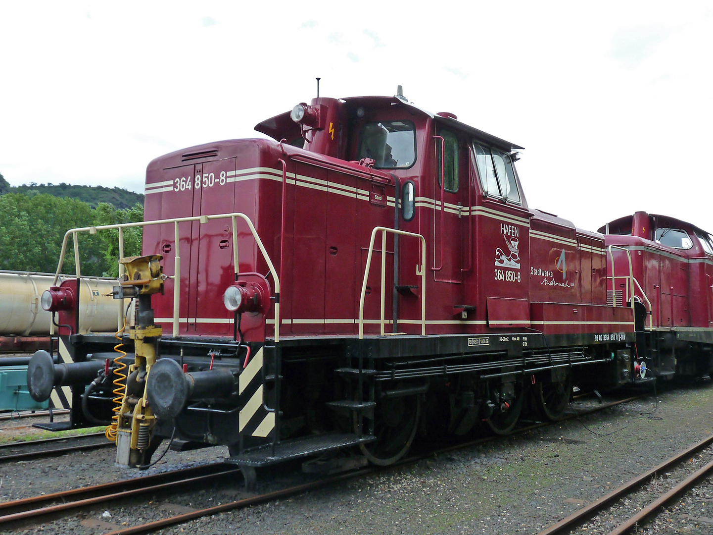 BR 364 850-8