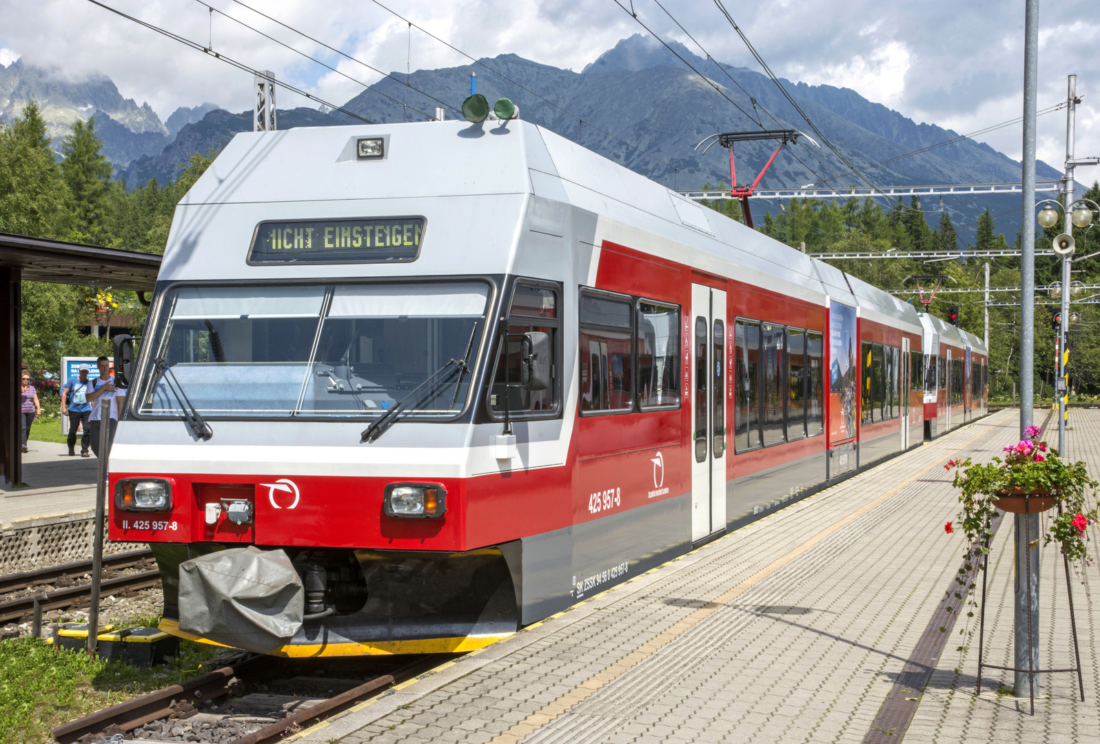 BR 425 957-8  Strbske' Pleso Slowakei 06.08.2019 