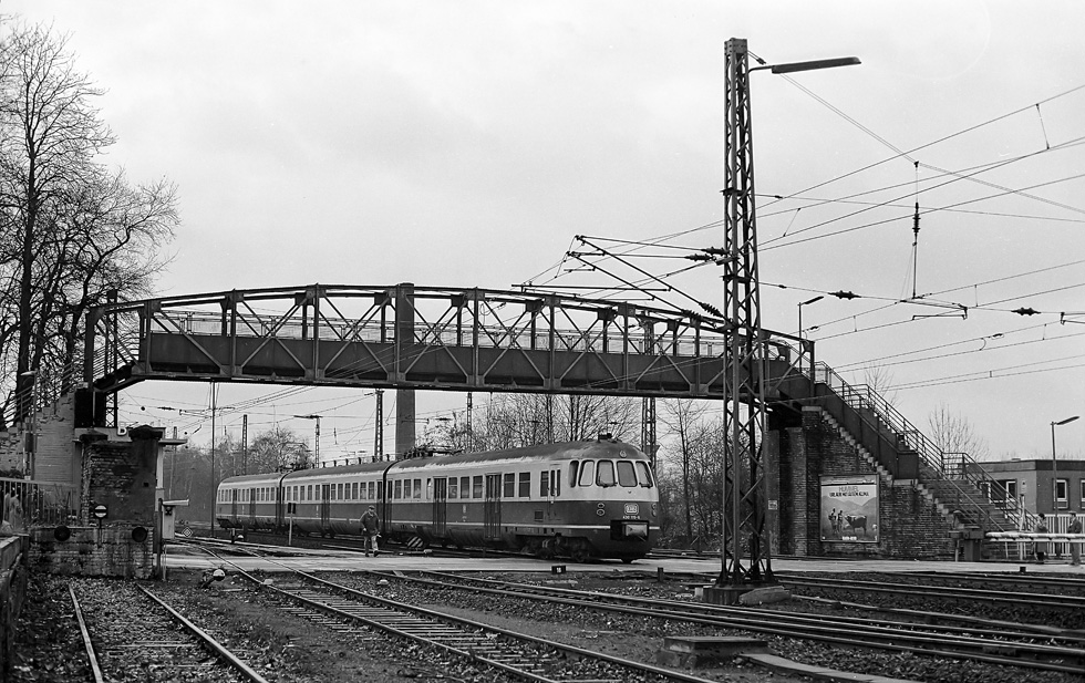 BR 430 in Dortmund-Barop 1982