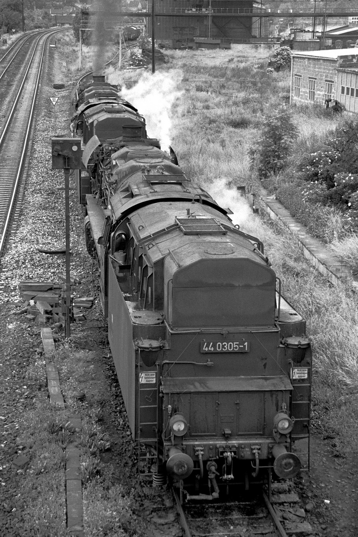 BR 44 0305-1 Saalfeld   06.1979 