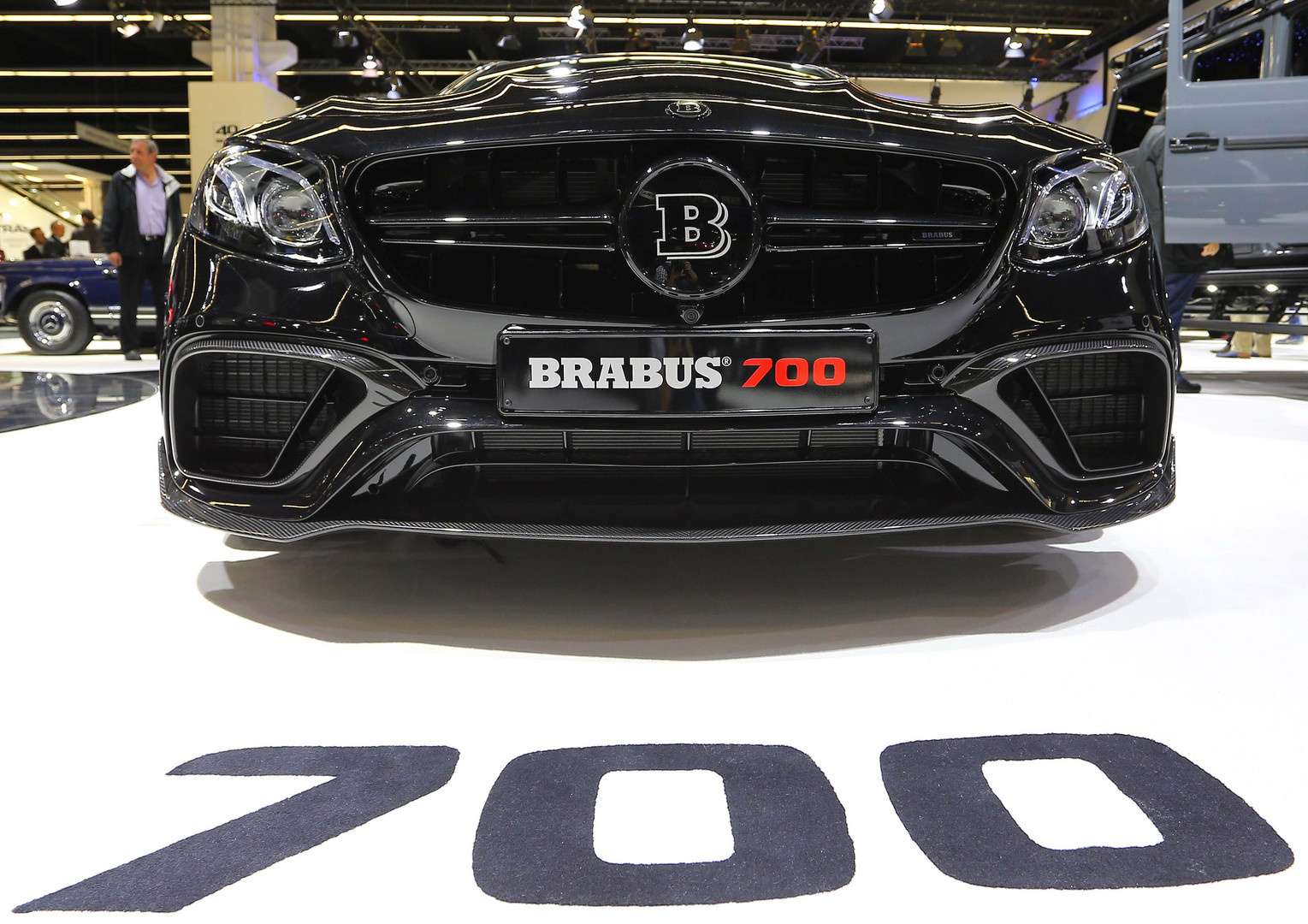 BRABUS 700