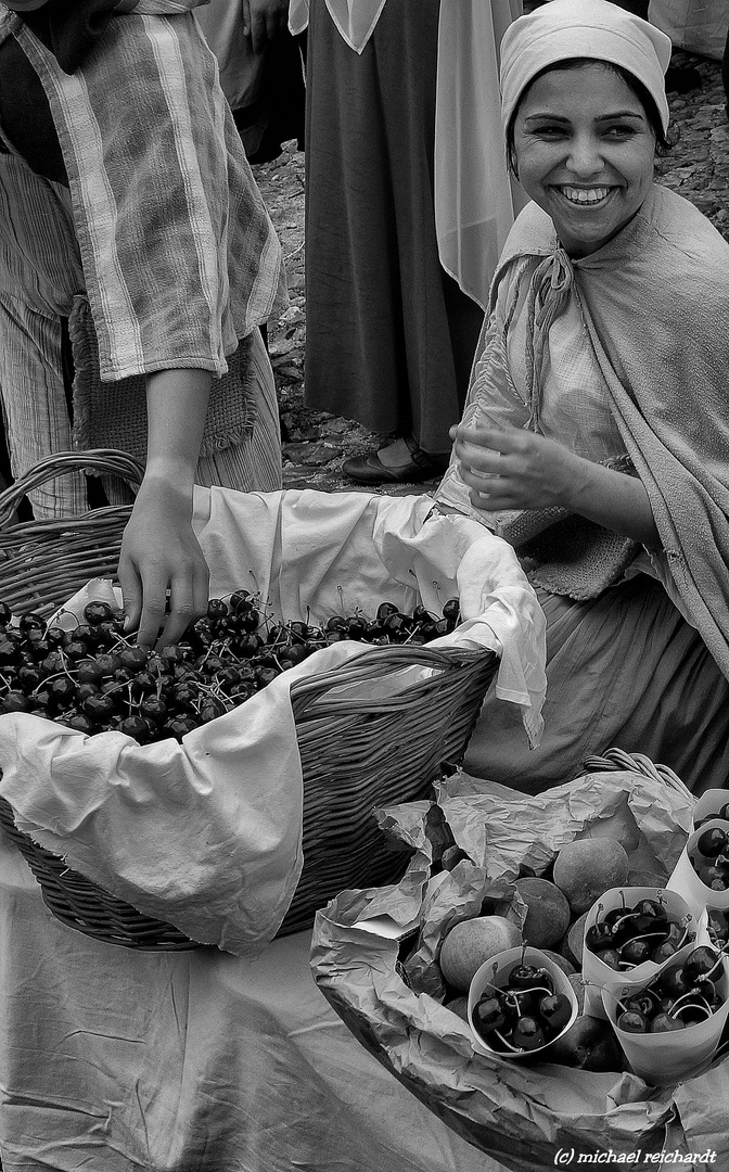 Braga Portugal Leckere Kirschen und eine charmante Verkäuferin