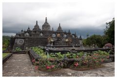 Brahmavira Arama - Buddhistischer Tempel in Nordbali