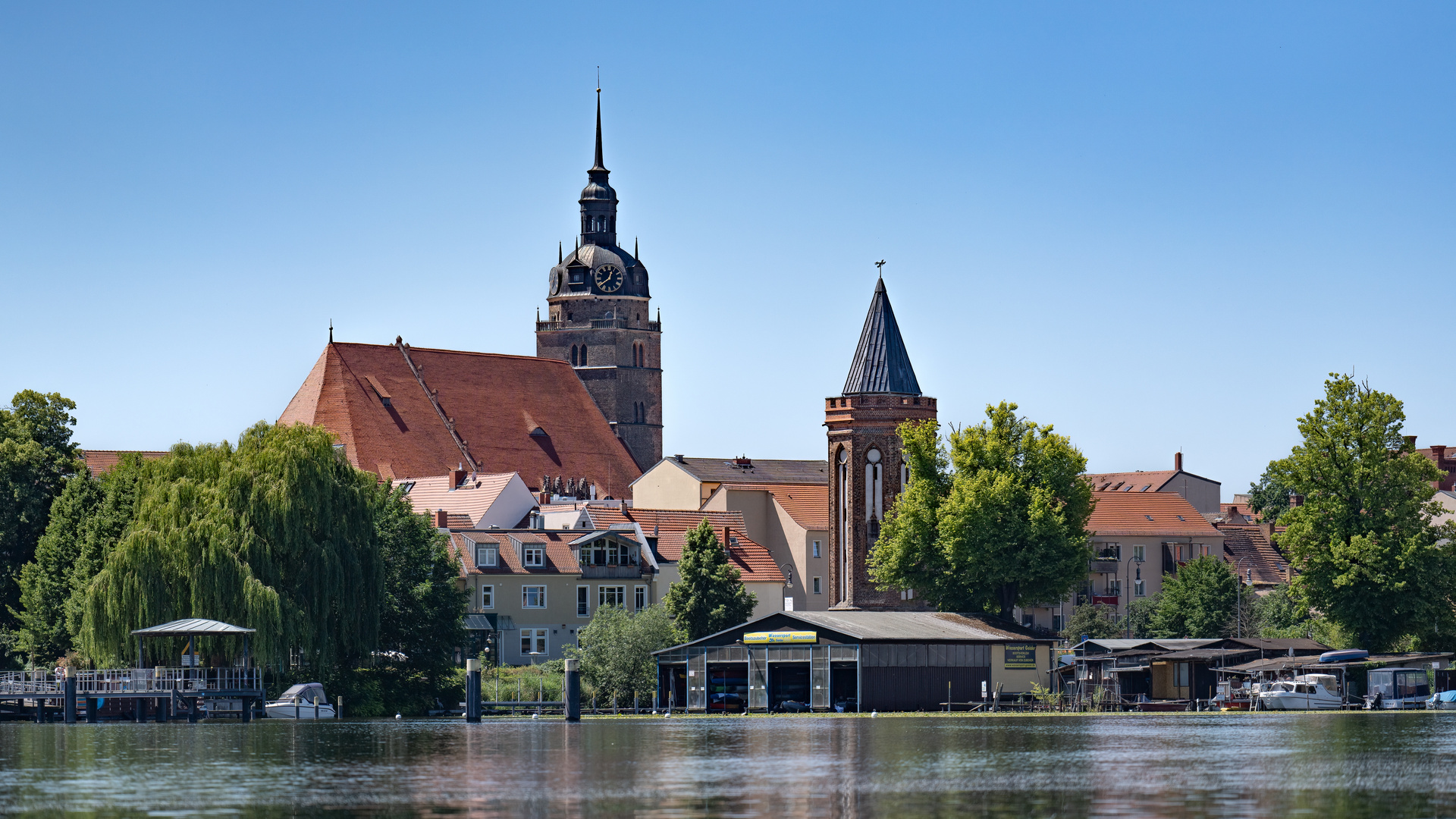 Brandenburg vom Wasser aus