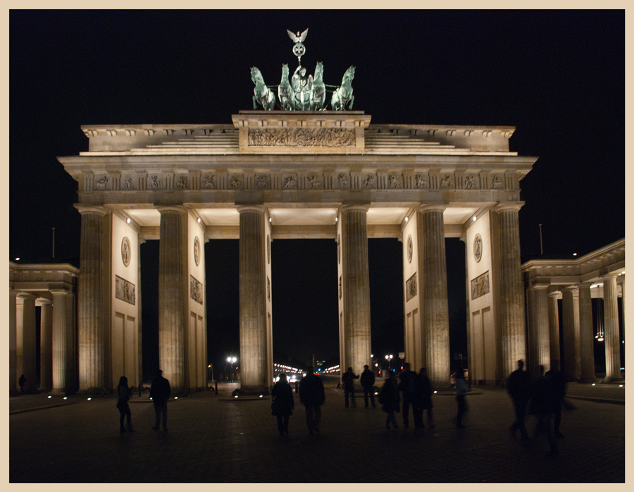 Brandenburger Tor bei Nacht