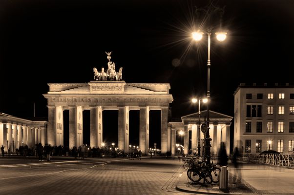 Brandenburger Tor damals - Zeitgeschichte