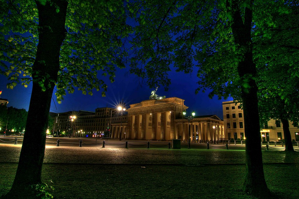 Brandenburger Tor-mal von hinten