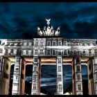 Brandenburger Tor mit Haus-Projektion