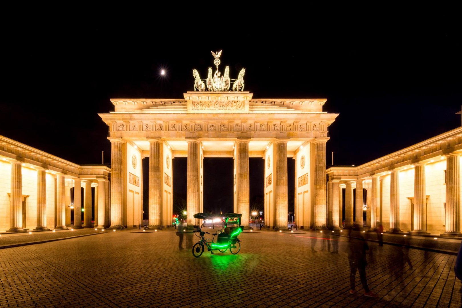 Brandenburger Tor mit Rikscha