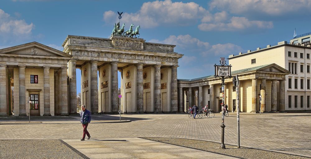 Brandenburger Tor - Pariser Platz -