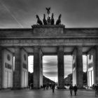 ~ Brandenburger Tor - s & w ~