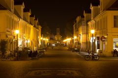 Brandenburgerstraße bei Nacht