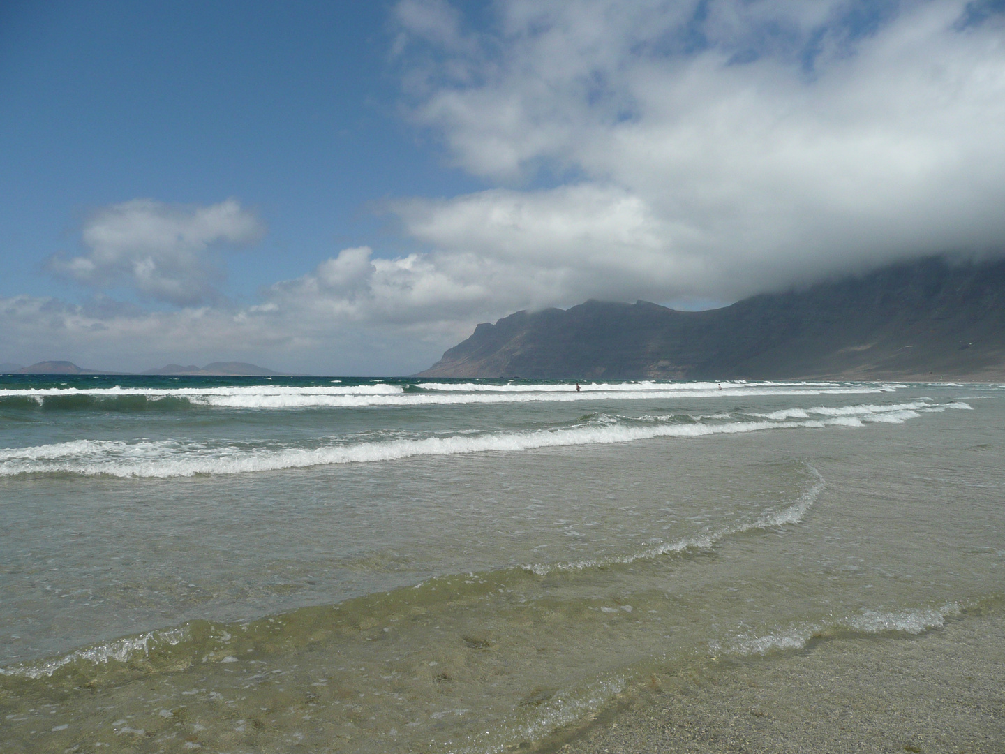 Brandung am Playa de Famara auf Lanzarote