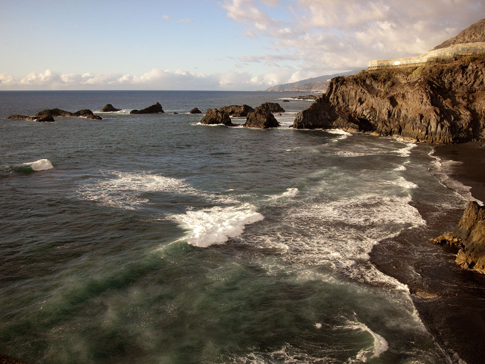 Brandung an der Südspitze der Kanareninsel La Palma