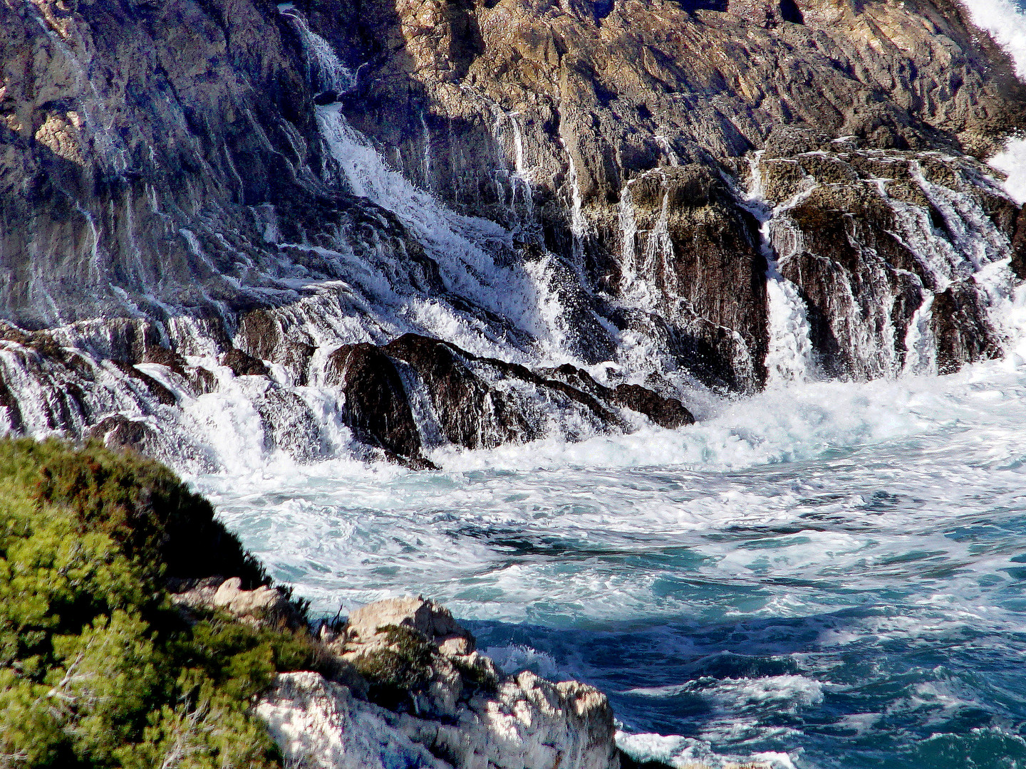 Brandung bei Capdepera/Mallorca