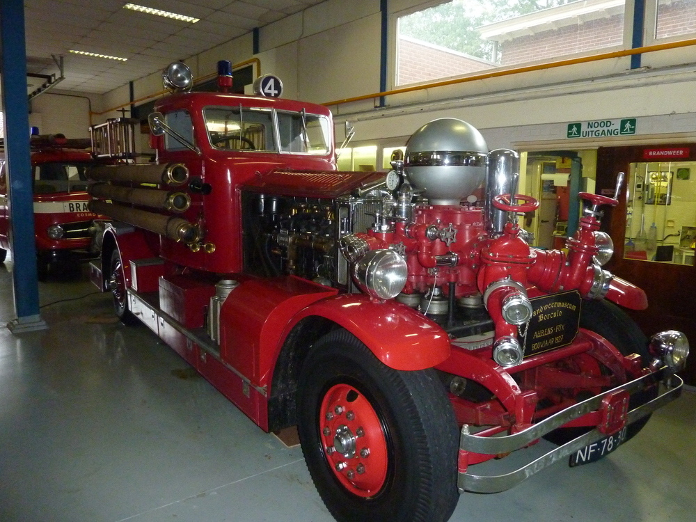 Brandweer-Fahrzeug Ahrens-Fox Baujahr 1927