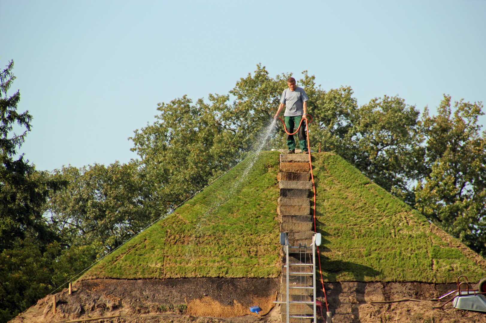 Branitzer Park bei Cottbus: Pyramidensprenger und doch kein Terrorist