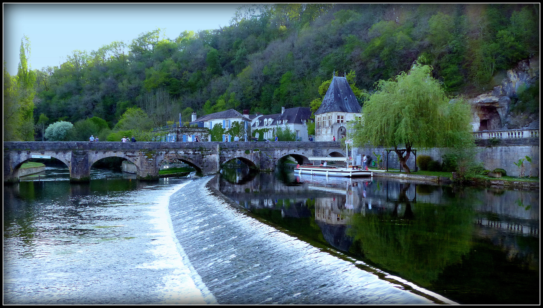 BRANTOME - Exo n° 16 " Sous les Ponts " 