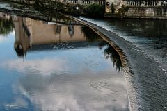 Brantôme - reflets sur l'eau 