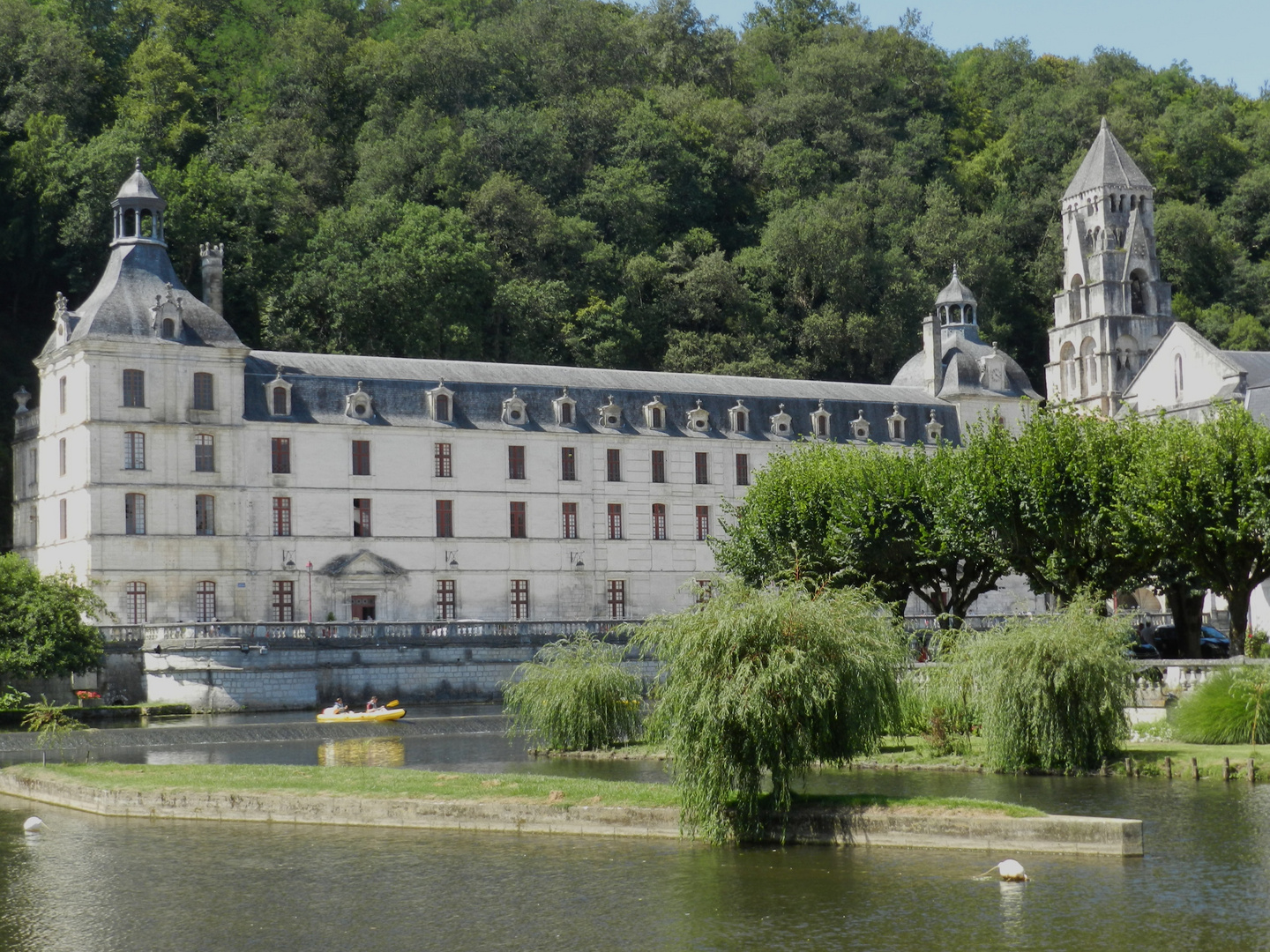 brantôme, une abbaye !