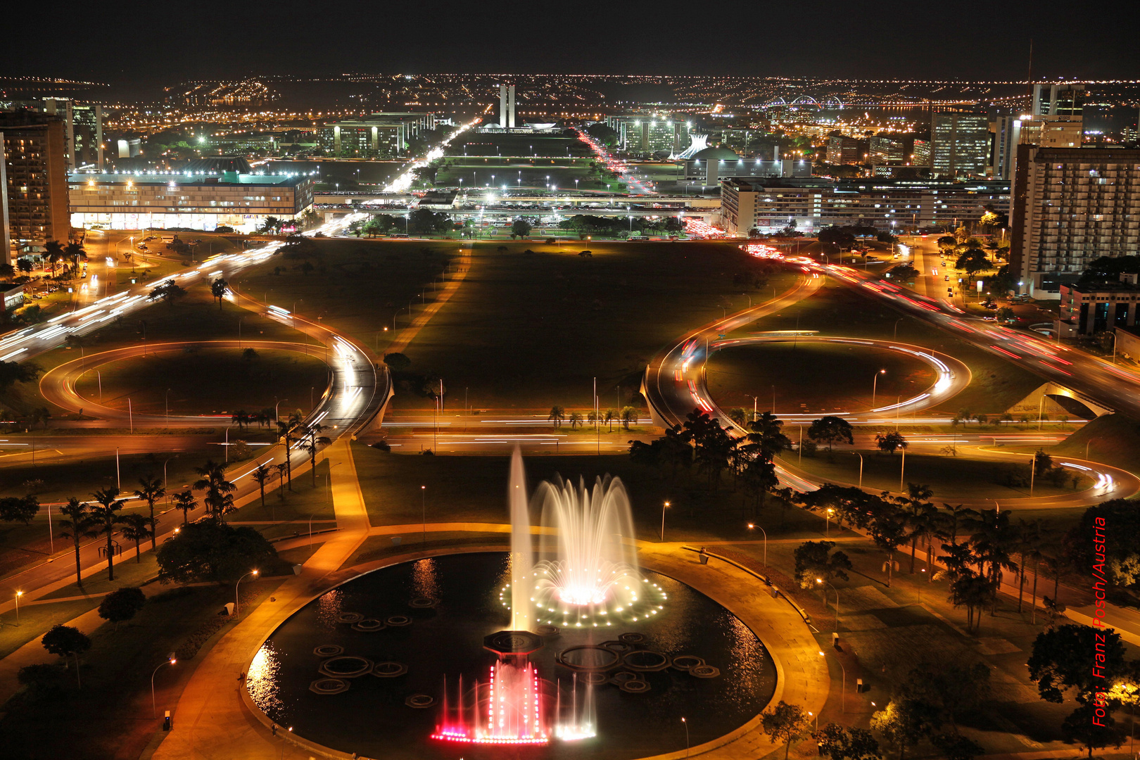 Brasilia bei Nacht